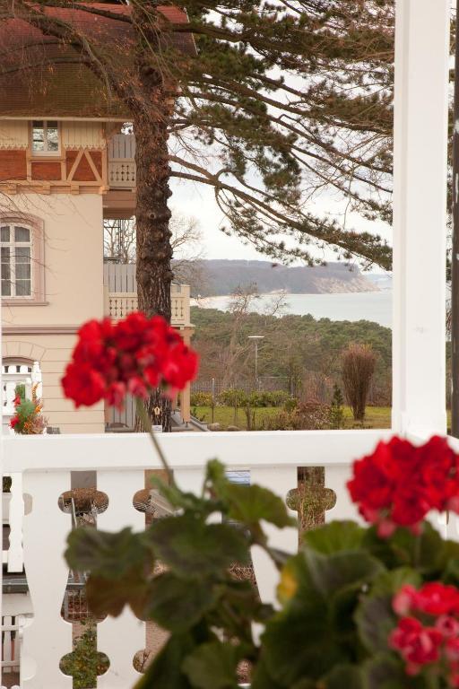 Hotel Stranddistel Ruegen Goehren  Rom bilde